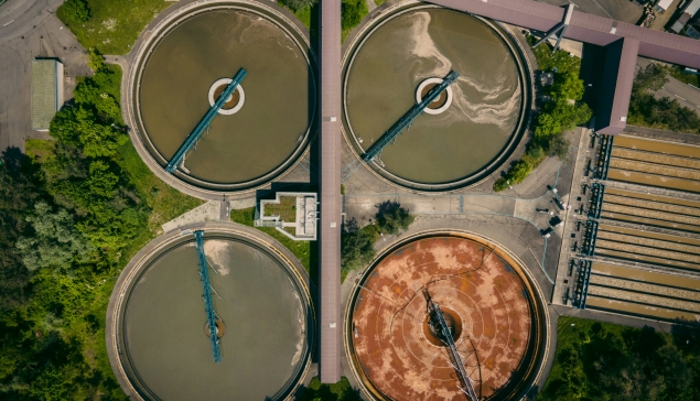 Modalités de la campagne de surveillance de substances per- ou polyfluoroalkylées (PFAS) dans les eaux en entrée et sortie de stations de traitement des eaux usées urbaines